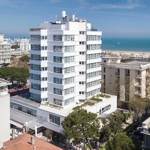 4* Отель Cristallo